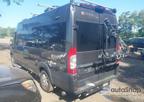 2021 Ram Promaster 3500 Window Van High Roof 159 Wb Ext из США, поврежденный, VIN 3C6MRVUG8ME557688